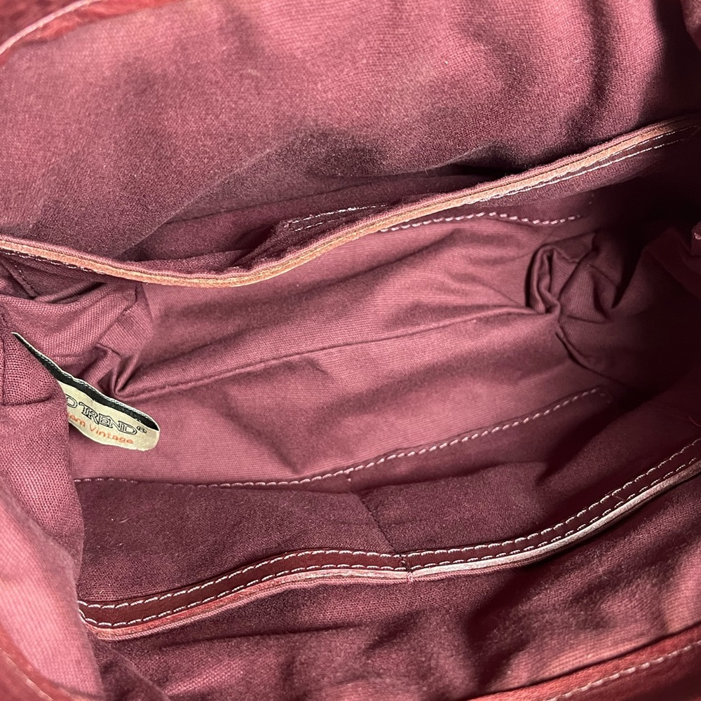 Old Trend “Modern Vintage” Leather Crossbody Mini Doctor Bag - Handmade - Picture 11 of 16